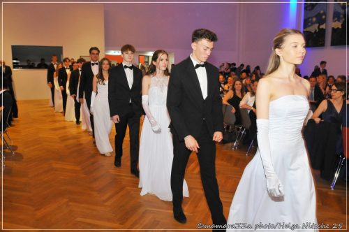 Gymnasiumball-Sternennacht-173-20250520-Bettfedernfabrik (1)