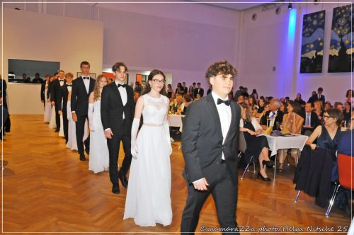 Gymnasiumball-Sternennacht-175-20250520-Bettfedernfabrik (1)