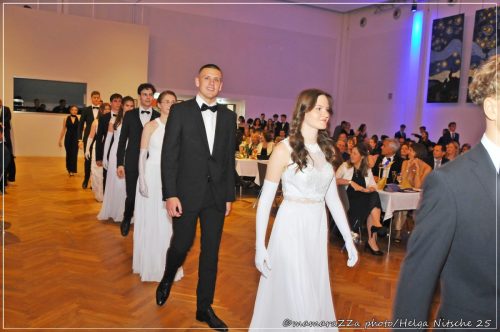 Gymnasiumball-Sternennacht-178-20250520-Bettfedernfabrik (1)