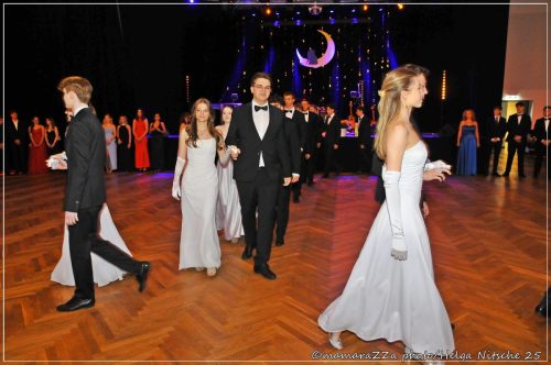 Gymnasiumball-Sternennacht-183-20250520-Bettfedernfabrik (1)