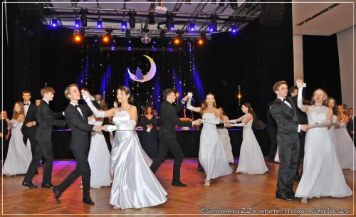 Gymnasiumball-Sternennacht-189-20250520-Bettfedernfabrik (1)