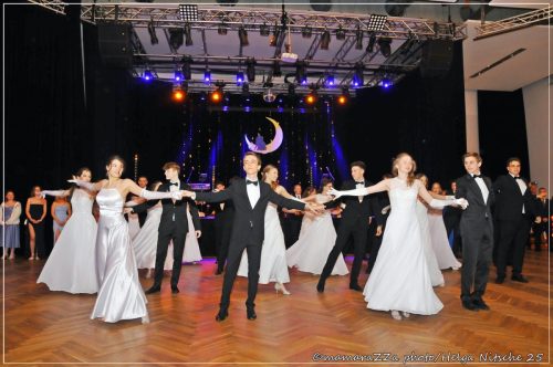Gymnasiumball-Sternennacht-191-20250520-Bettfedernfabrik (1)