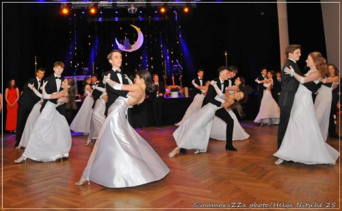 Gymnasiumball-Sternennacht-193-20250520-Bettfedernfabrik (1)