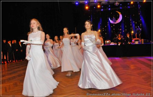 Gymnasiumball-Sternennacht-194-20250520-Bettfedernfabrik (1)