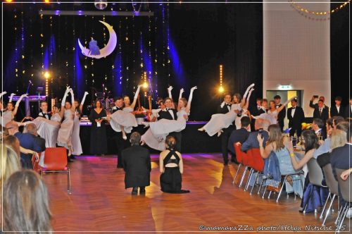 Gymnasiumball-Sternennacht-199-20250520-Bettfedernfabrik (1)