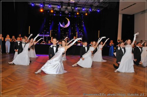 Gymnasiumball-Sternennacht-206-20250520-Bettfedernfabrik (1)