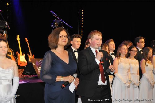 Gymnasiumball-Sternennacht-214-20250520-Bettfedernfabrik (1)