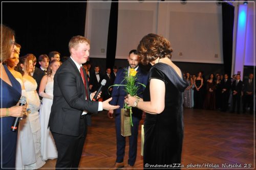 Gymnasiumball-Sternennacht-219-20250520-Bettfedernfabrik (1)