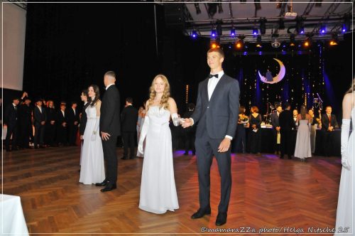 Gymnasiumball-Sternennacht-239-20250520-Bettfedernfabrik (1)