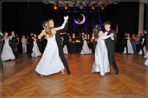 Gymnasiumball-Sternennacht-246-20250520-Bettfedernfabrik (1)