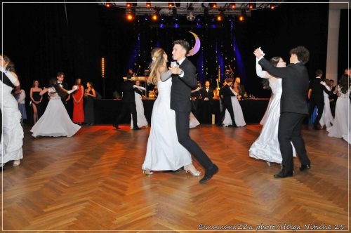 Gymnasiumball-Sternennacht-247-20250520-Bettfedernfabrik (1)