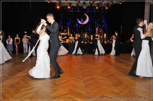 Gymnasiumball-Sternennacht-249-20250520-Bettfedernfabrik (1)