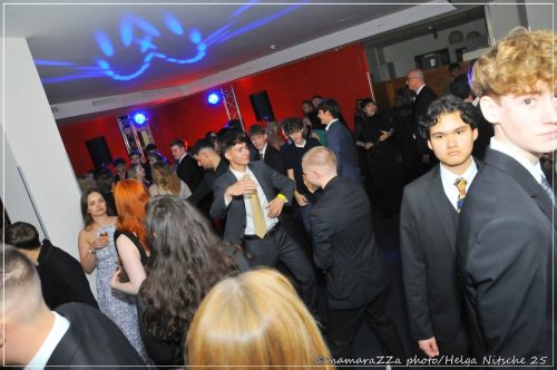 Gymnasiumball-Sternennacht-337-20250520-Bettfedernfabrik (1)