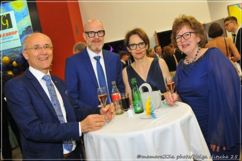 Gymnasiumball-Sternennacht-355-20250520-Bettfedernfabrik (1)
