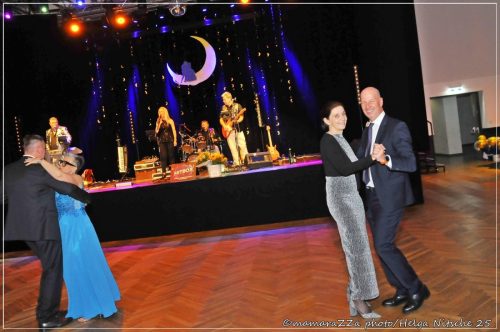 Gymnasiumball-Sternennacht-367-20250520-Bettfedernfabrik (1)