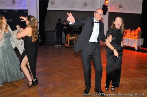 Gymnasiumball-Sternennacht-396-20250520-Bettfedernfabrik (1)