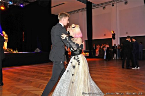 Gymnasiumball-Sternennacht-399-20250520-Bettfedernfabrik (1)