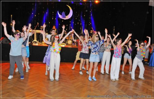 Gymnasiumball-Sternennacht-413-20250520-Bettfedernfabrik (1)