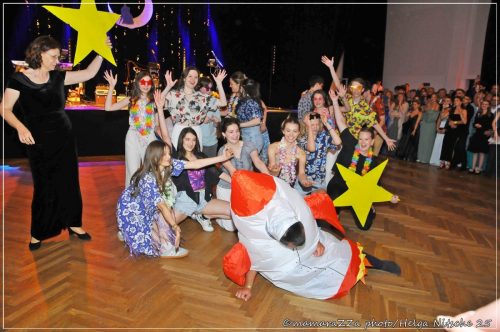 Gymnasiumball-Sternennacht-420-20250520-Bettfedernfabrik (1)