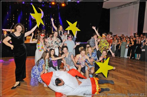 Gymnasiumball-Sternennacht-422-20250520-Bettfedernfabrik (1)