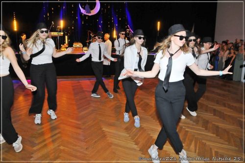 Gymnasiumball-Sternennacht-424-20250520-Bettfedernfabrik (1)