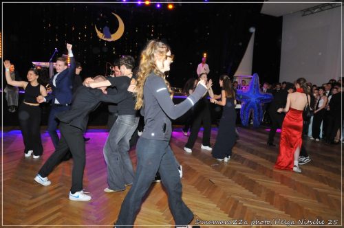 Gymnasiumball-Sternennacht-455-20250520-Bettfedernfabrik (1)