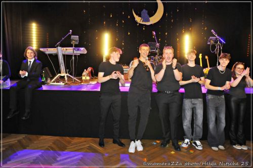 Gymnasiumball-Sternennacht-456-20250520-Bettfedernfabrik (1)
