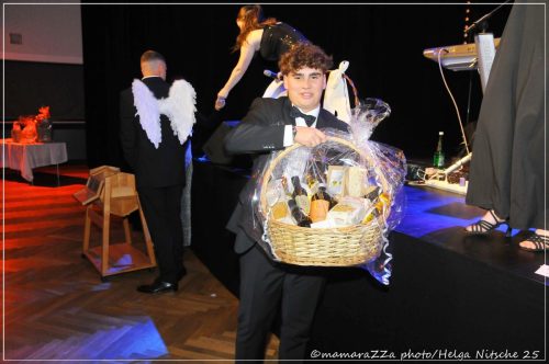 Gymnasiumball-Sternennacht-480-20250520-Bettfedernfabrik (1)